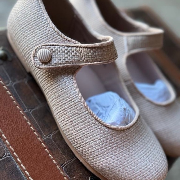 Other - Baby shoes size 10 Brand new Little Girl Dress Shoes Mary Jane Ballet Flats ..